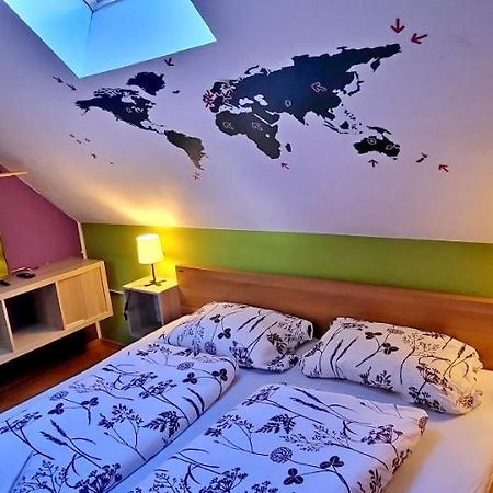 Simonai Apartment โบเว็ก ภายนอก รูปภาพ