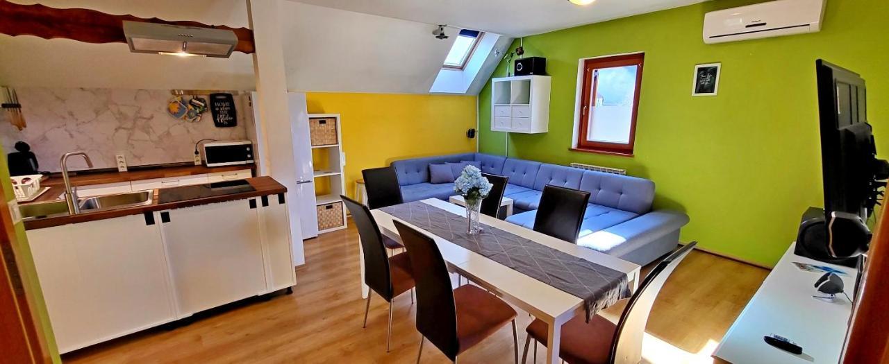Simonai Apartment โบเว็ก ภายนอก รูปภาพ